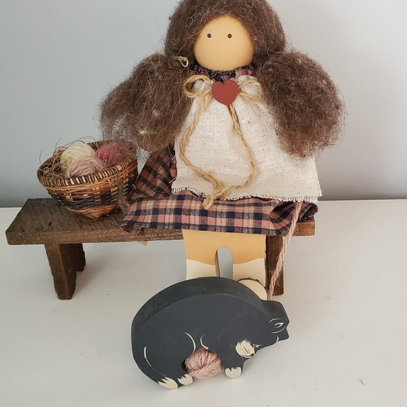 Lizzie High Handmade Wood Doll with Cat 1987 - Picture 3 of 9
